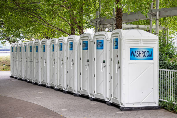 Best Luxury portable toilet rental  in West Babylon, NY